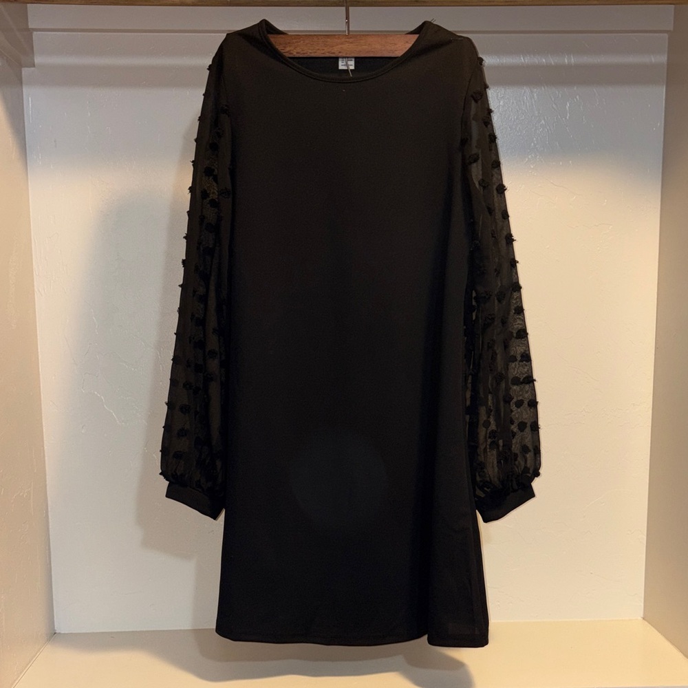 Black Long Sleeve Pom-Sleeve Shift Dress
